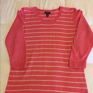 GAP sweater